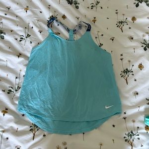 Nike flowy running top